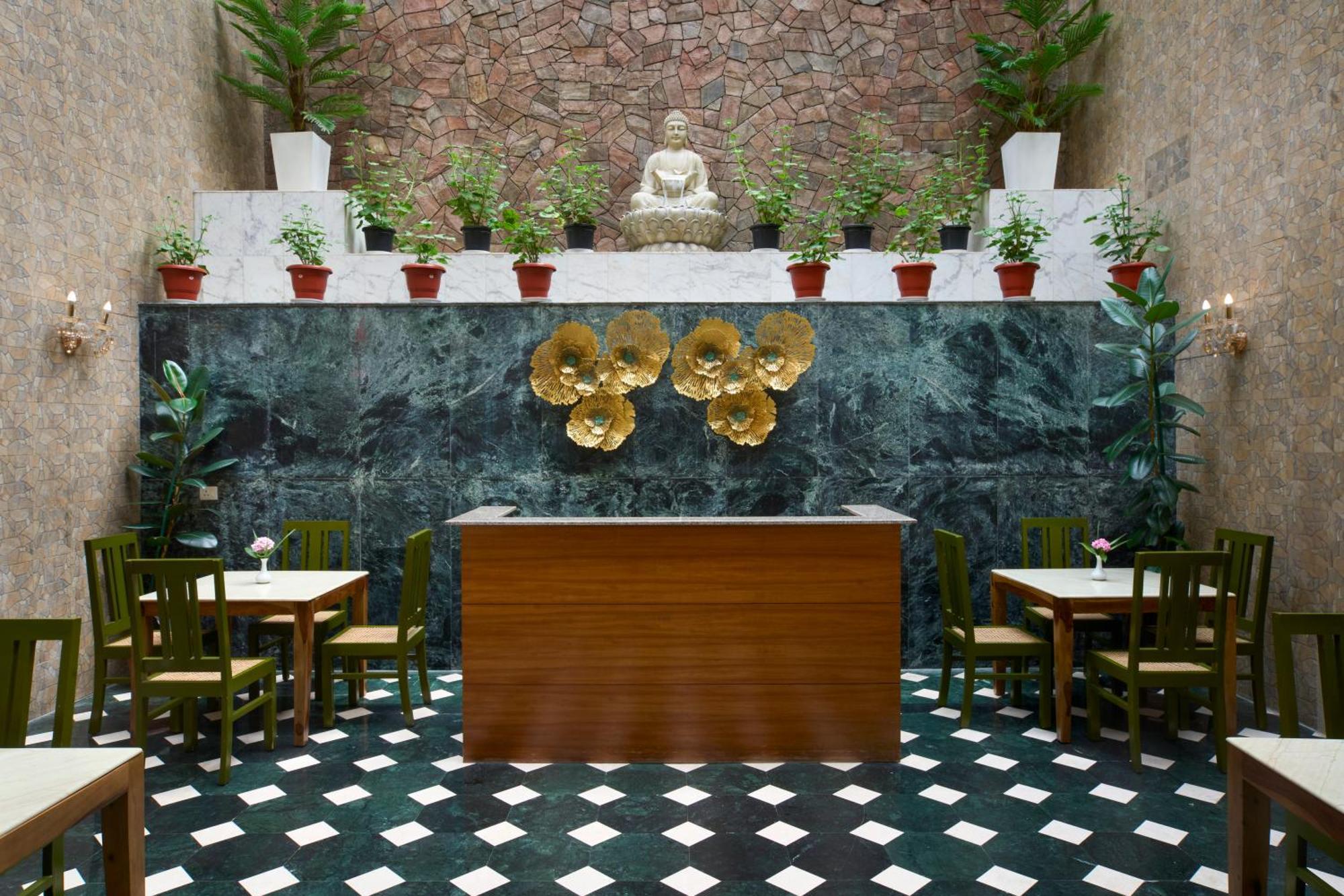 8Fold By Larisa Hotel Shimla Exterior photo