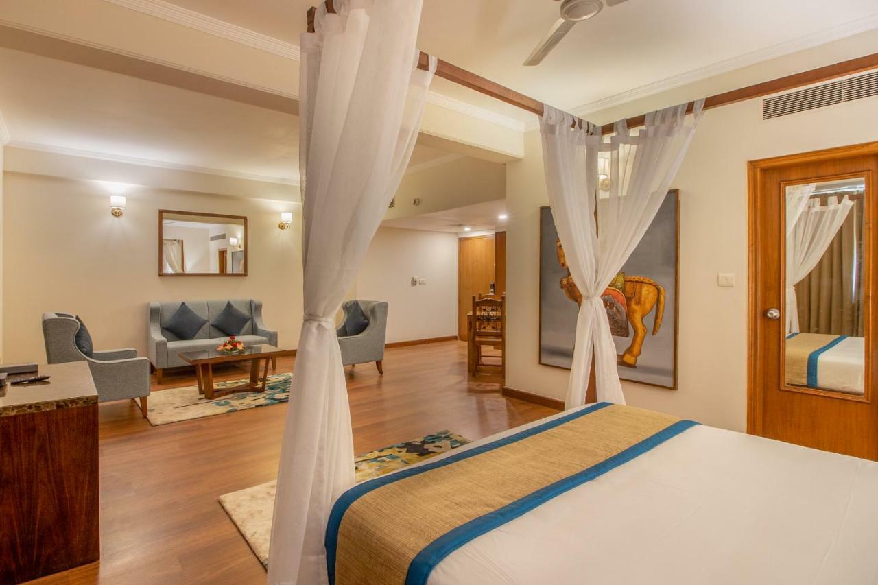 8Fold By Larisa Hotel Shimla Exterior photo